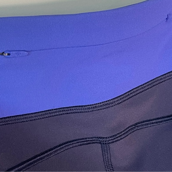 Lululemon Quick Feet Crop Leggings Navy Purple Mid Rise Pocket Logo Legging - Picture 6 of 8